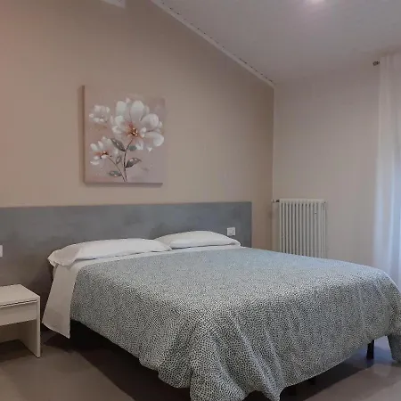 Royal & Breakfast 4* Modena