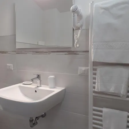 Royal & Breakfast Alojamento de Acomodação e Pequeno-almoço