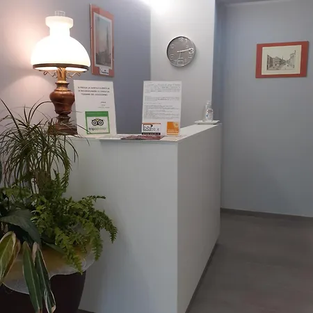 Royal & Breakfast Alojamento de Acomodação e Pequeno-almoço