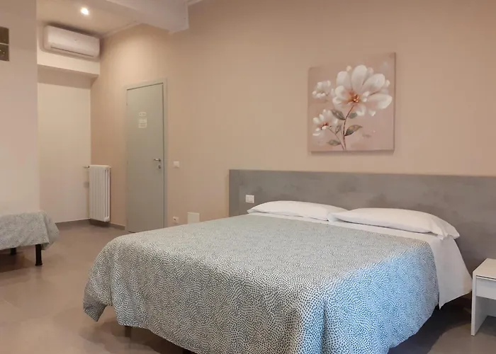 Royal & Breakfast Panzió Modena