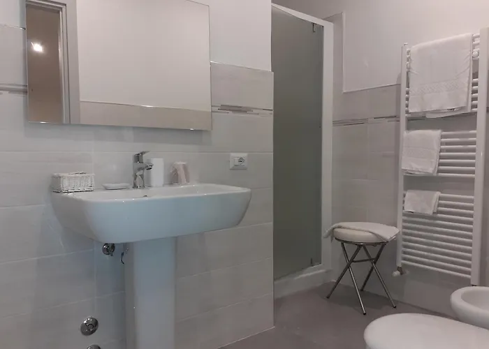 Royal & Breakfast 住宿加早餐酒店 3*